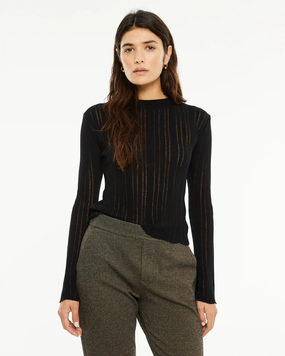 JERSEY AJUSTADO CON TRANSPARENCIAS