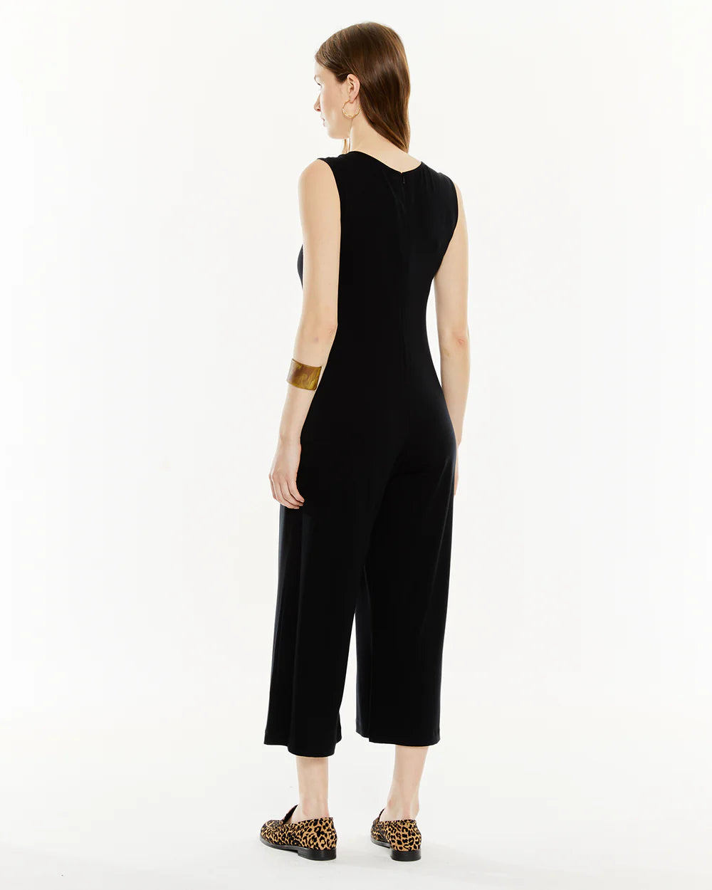 MONO LARGO CON ESCOTE