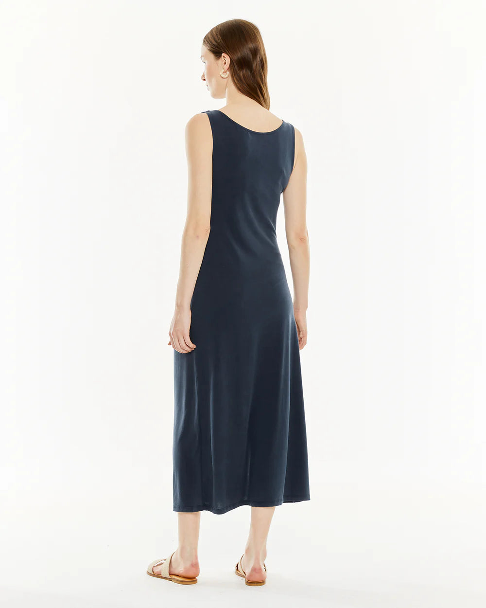 VESTIDO FRUNCIDO ENTALLADO